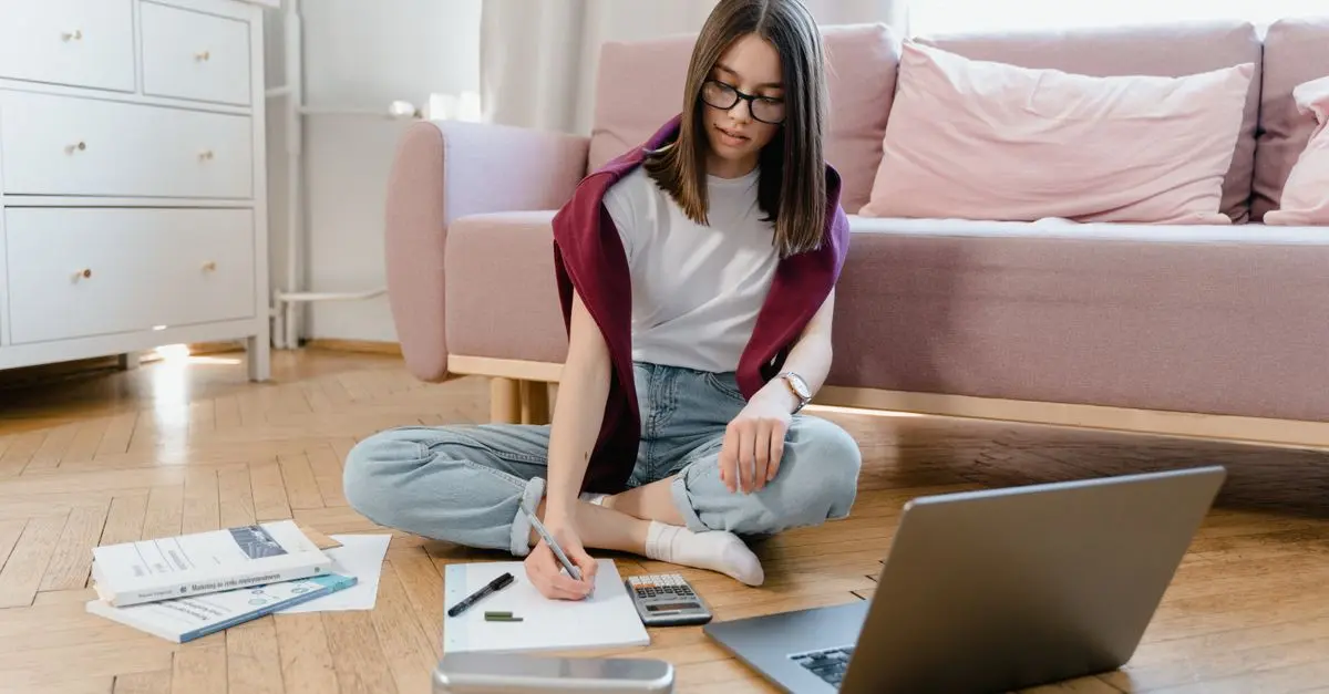 Guía de Educación Financiera para Adolescentes