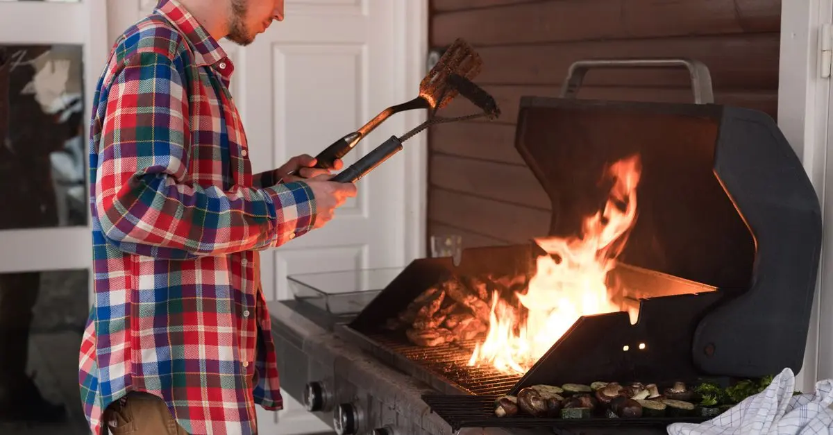 Accessoires Barbecue Indispensables : Erreurs à Éviter