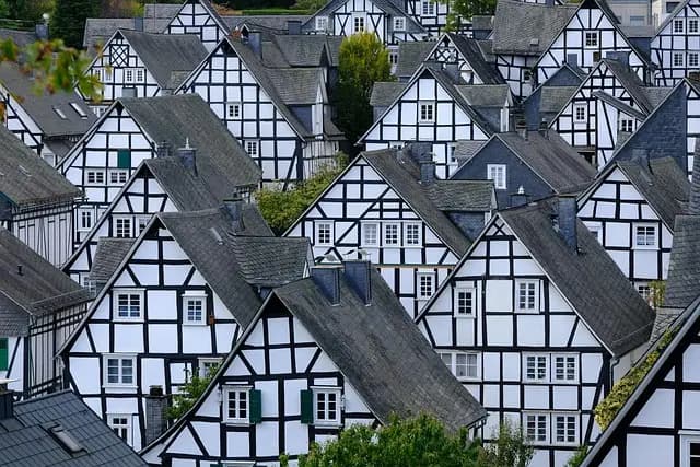 Comment rencontrer des locaux en voyage solo