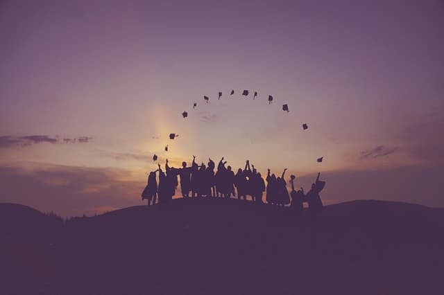 Finanzielle Hilfen für Studenten - Ein umfassender Leitfaden